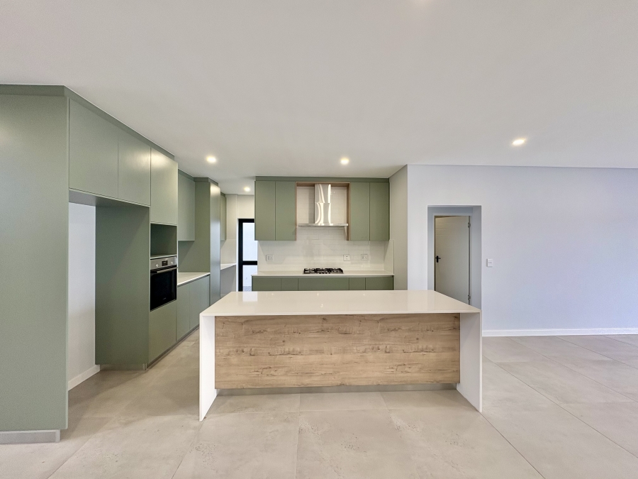 4 Bedroom Property for Sale in Sandown Western Cape